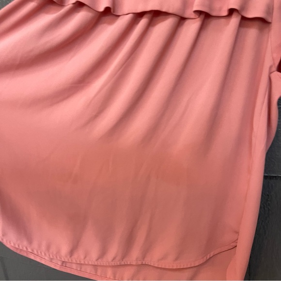 Ann Taylor LOFT dusty rose loose fitting ruffle blouse - Picture 4 of 6